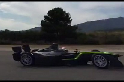 È già in pista il doppio powertrain della NextEV TCR!