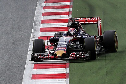 Verstappen: "Raccolti dati utili per le prossime gare"