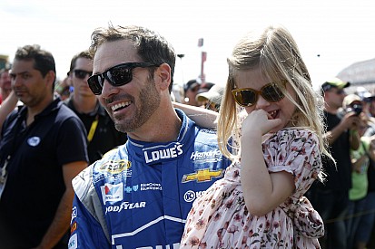 Jimmie Johnson está no aguardo da Hendrick para renovação