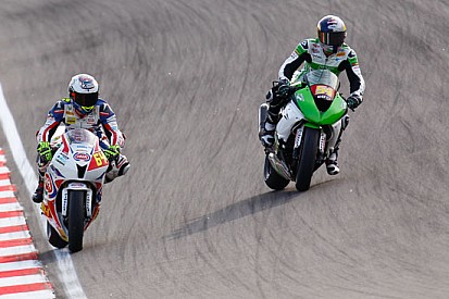 Caricasulo si prende Misano, Razgatlioglu il titolo!