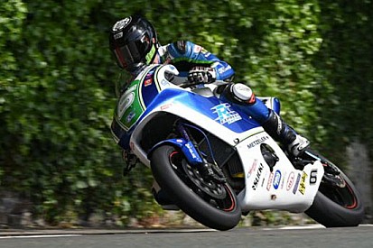 Ivan Lintin si impone nel Lightweight TT