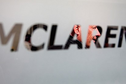McLaren: fallito un altro crash test del muso corto!