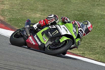 Rea e Sykes concentrati sul passo gara a Portimao