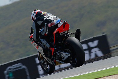 Portimao, Libere 4: Haslam primo a sorpresa