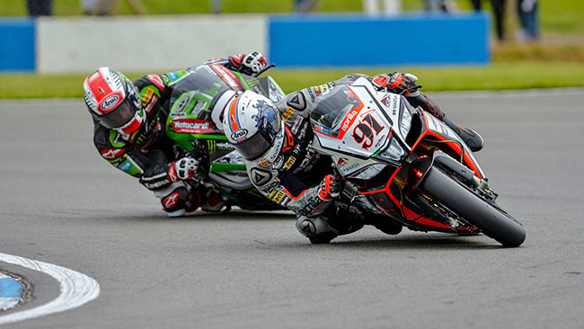 Doppio quarto posto per Leon Haslam a Donington