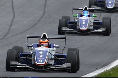 Jack Aitken ci ha preso gusto: doppietta in Austria!