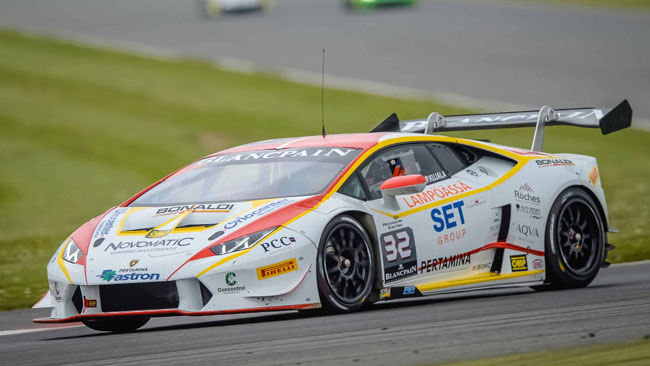 Terza vittoria di fila per Patrick Kujala a Silverstone