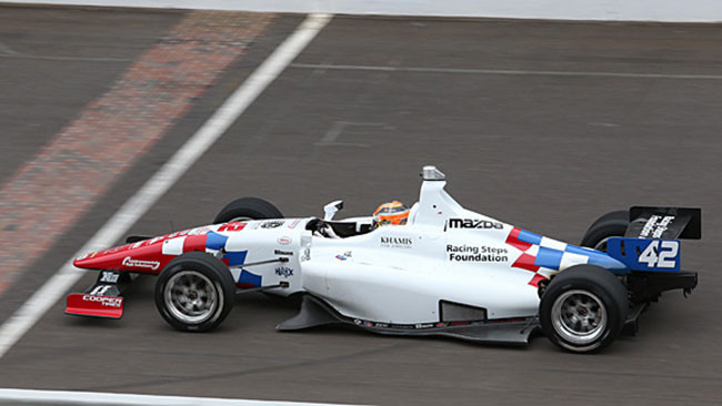 Jack Harvey trionfa sull'ovale di Indianapolis