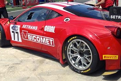 GT3, Vallelunga, Libere 1: Lucchini e Venturi davanti