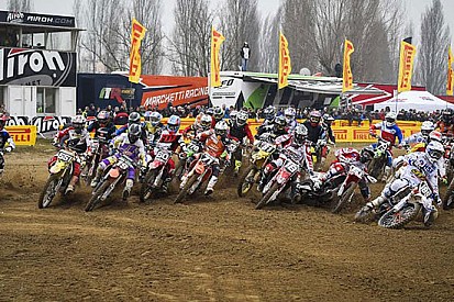 32°Airoh Starcross: Desalle e Tixier primi in qualifica