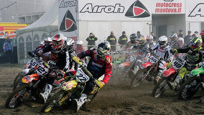 Airoh Starcross: ci sarà anche l'iridato MX2 Tixier