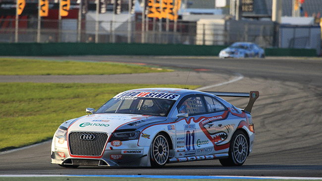 Kostka centra la pole a Hockenheim