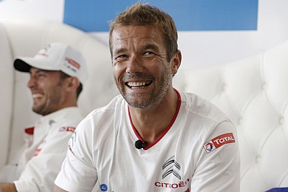 Sebastien Loeb al via del Rally du Var con la moglie