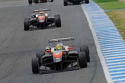 Stuvik concede il bis a Jerez