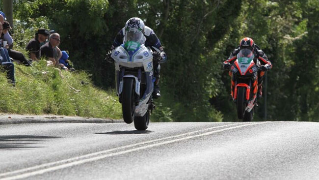 Primo centro di Dean Harrison nel Lightweight TT
