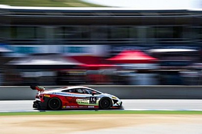 Laguna Seca, Andrew Palmer "sbanca" Gara 1