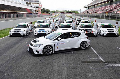 Team Dinamic a tre punte nelle prima al Nurburgring