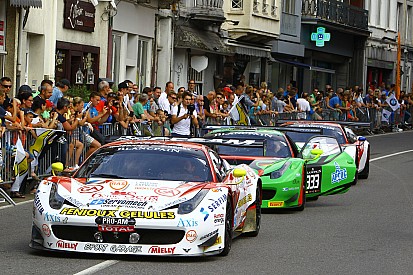 Impressive crowd greets parade in the Spa town centre