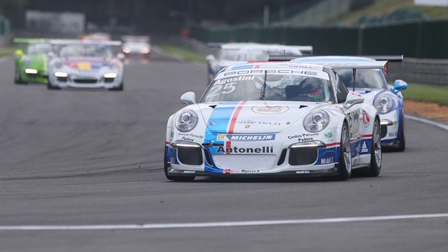 Spa, Libere 2: Agostini ora insegue Van der Drift
