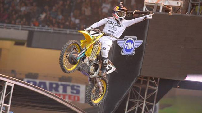 Bubba Stewart cala il tris a Detroit