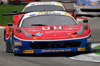 Ombra si schiera al via con due Ferrari 458 GT3