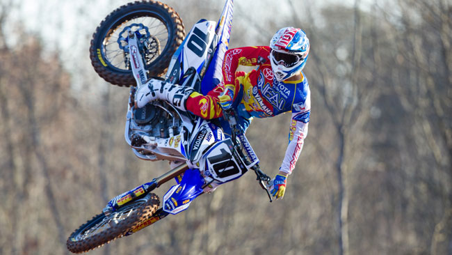 Pirelli "motorcycle tire" sponsor dell'AMA Supercross