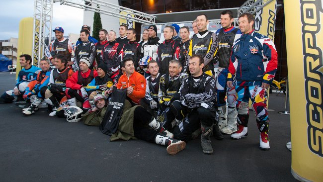 È David Knight il supercampione delle due ruote