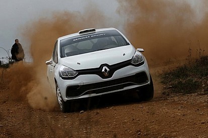 Nuova sfida per la Renault con la Clio R3T