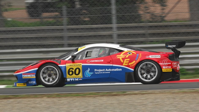 Una gomma esplosa nega la vittoria a Costantini