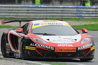 Storica doppietta McLaren in gara 1 a Monza