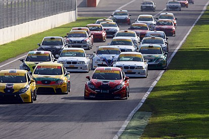 Schieramento record con ben 27 vetture a Monza