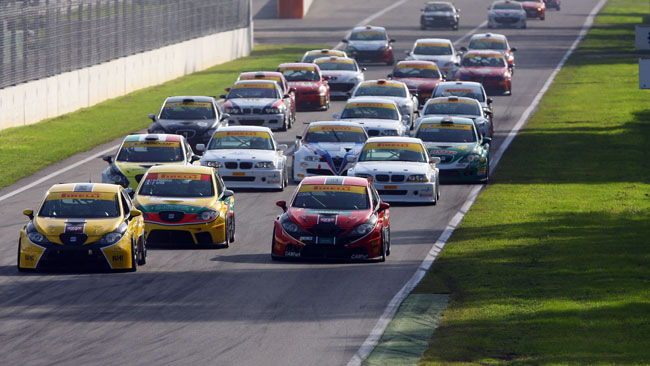 Schieramento record con ben 27 vetture a Monza