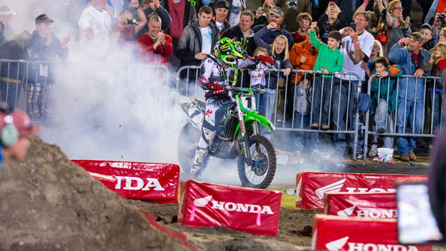 Ryan Villopoto si prende Daytona e la leadership