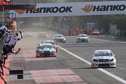 Hankook entusiasta del suo primo anno in Superstars