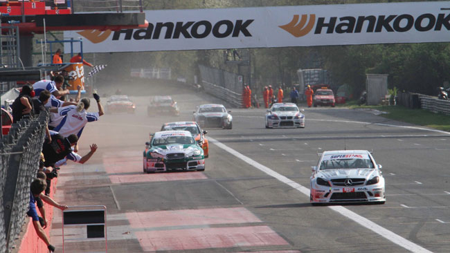 Hankook entusiasta del suo primo anno in Superstars