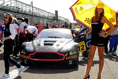 Gara 2 a Monza va all'Aston Martin