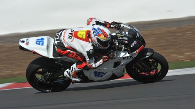 Jules Cluzel batte Sam Lowes per la pole per 0"003!