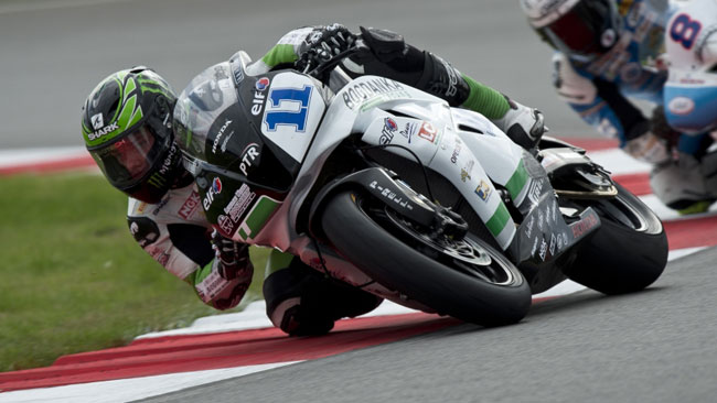 Lowes si conferma al top nella Q1 al Nurburgring