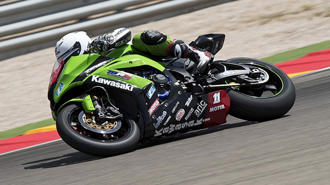 Guarnoni guida l'1-2 Kawasaki nelle Libere 1