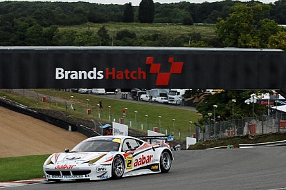 Brands Hatch, Qualifica 1: Montermini davanti a tutti