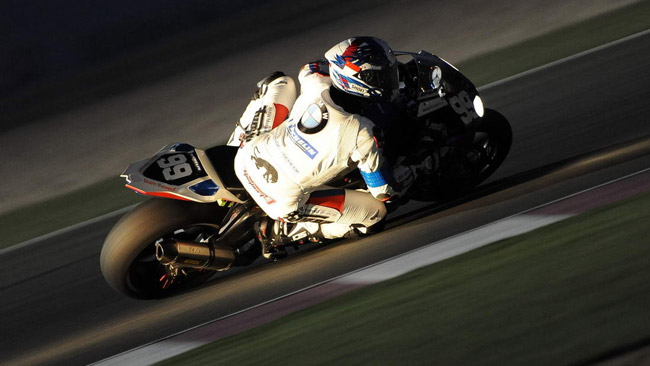 La BMW Motorrad France conquista la 8 Ore di Doha