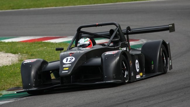 Pole al debutto per la Taatus di Raffaele Giammaria