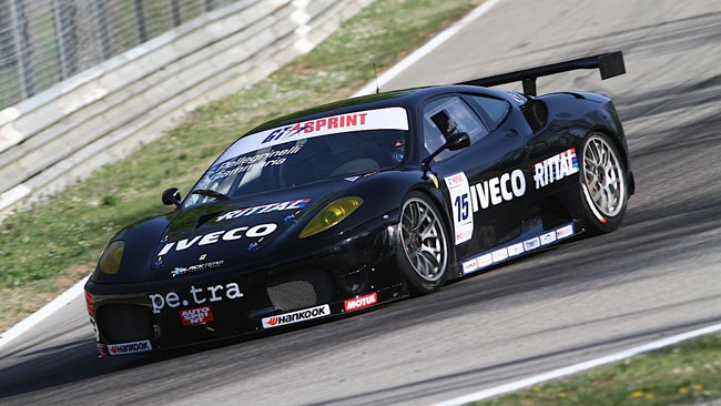 Dominio Black Team nelle Libere 1 ad Imola