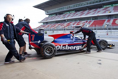 Gomme dure e medie per il weekend di Sepang
