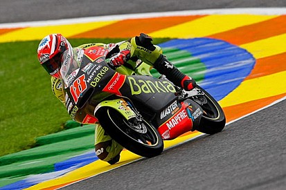 Zarco cade subito e Terol festeggia il titolo a Valencia
