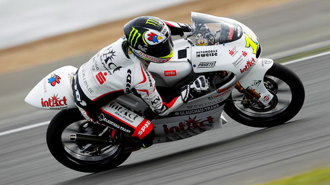 Valencia, Libere 1: Cortese brilla sul bagnato