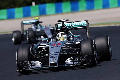 Budapest, Libere 1: le Mercedes subito davanti
