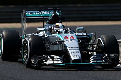 Budapest, Libere 2: Hamilton domina ancora