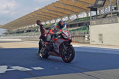 Test sfortunati per Max Biaggi a Sepang