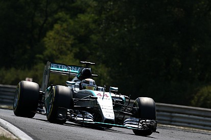 Hungarian GP: Hamilton outpaces Rosberg again in FP3